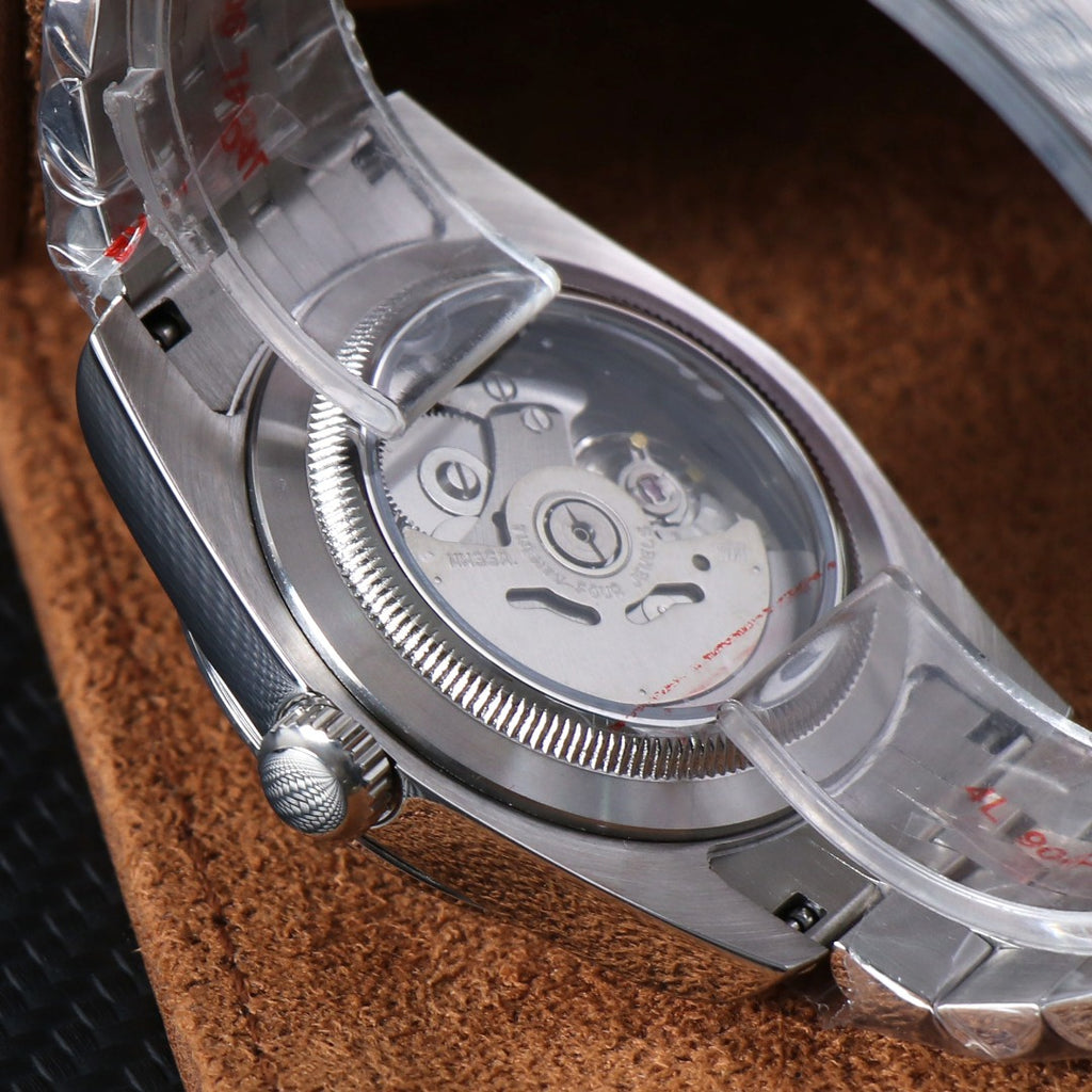 Seikojust already late black